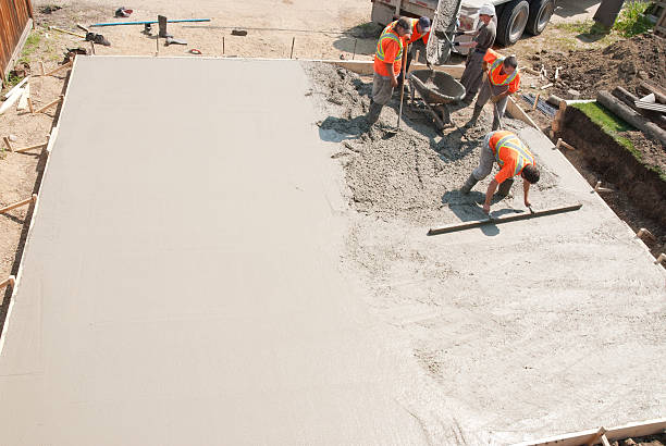 Best Concrete Retaining Walls in Elsa, TX